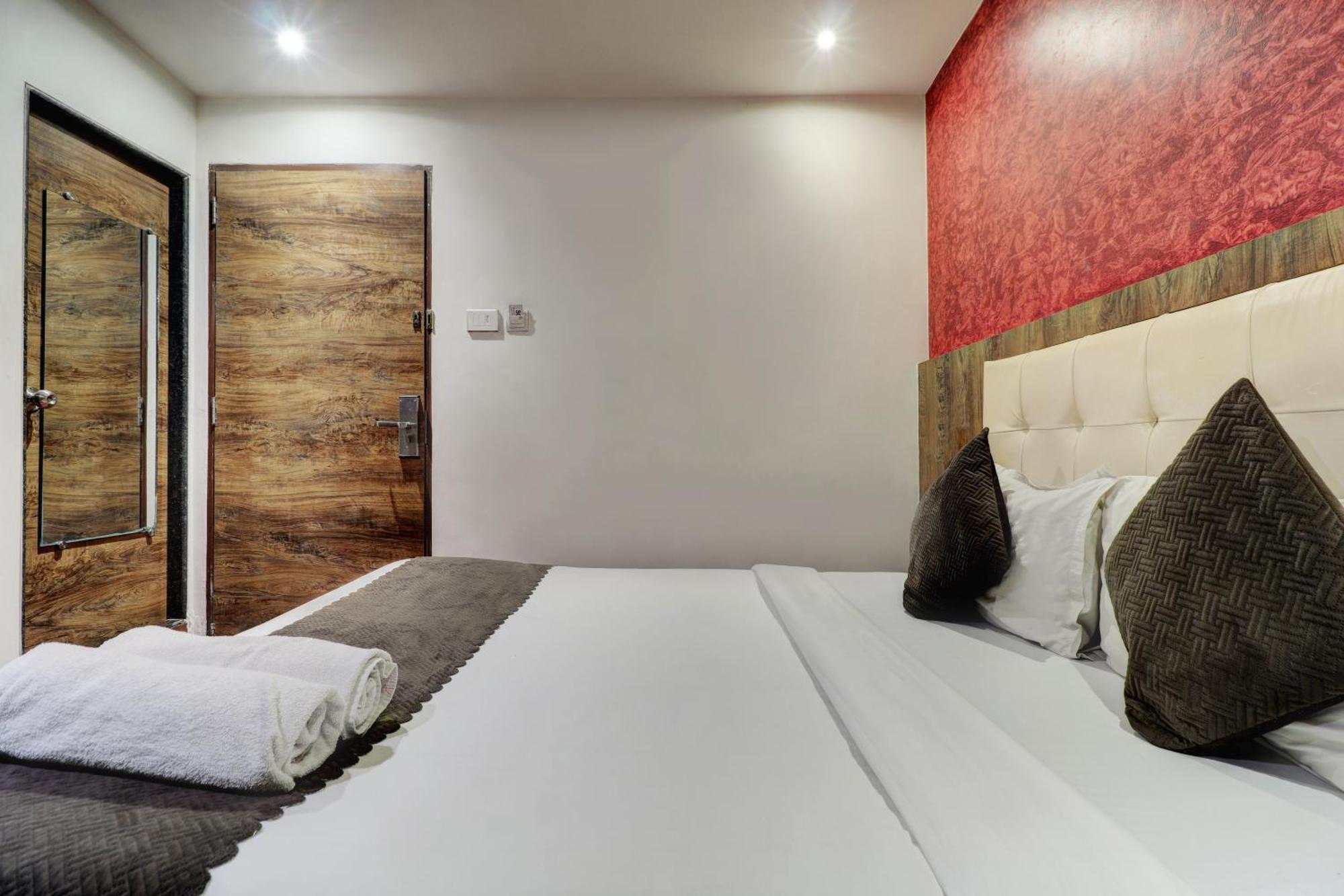 Hotel A. K. International - Fort Mumbai Rum bild
